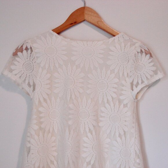 Anthropologie Kimchi Blue White Ivory Dress Floral Lace Mini Flare Wedding XS - Picture 13 of 16